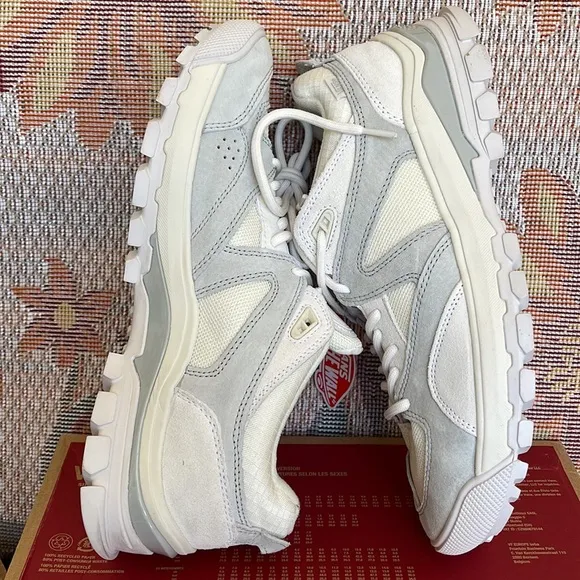 Vans Men’s Amzn TrailheadBlanc De BlancmarshmallowVN0A7TO2ASJSneakers G