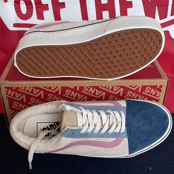 Vans Old Skool Stacked Pig Suede/Sherpa Multi CoVNOA7Q5MMULWMNS Platforms