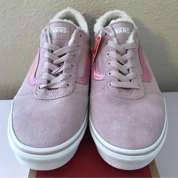 Vans Ward Pink Suede Shoes Girls Size 6