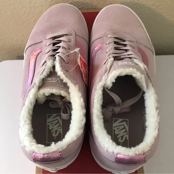 Vans Ward Pink Suede Shoes Girls Size 6