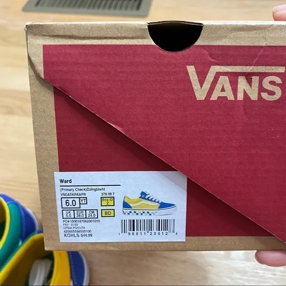 Vans Ward Primary Colors Sneakers Shoes NWT Sz 6 Youth Kids Yellow Blue Checker