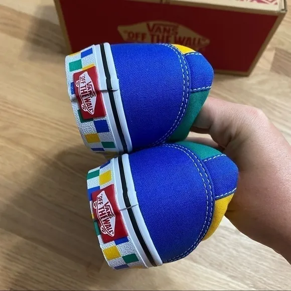 Vans Ward Primary Colors Sneakers Shoes NWT Sz 6 Youth Kids Yellow Blue Checker