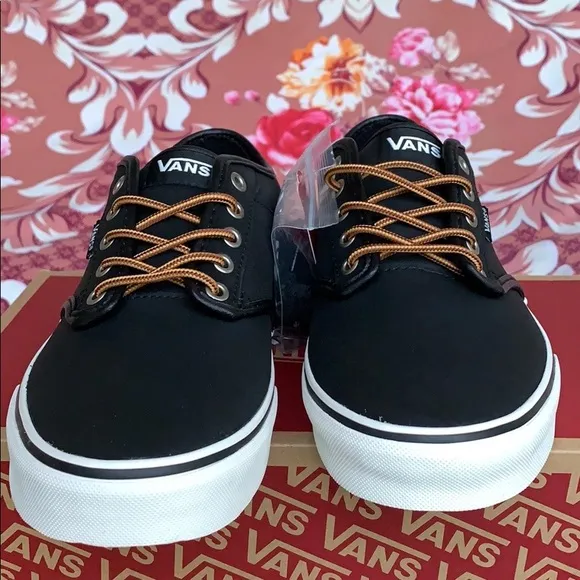 VANS WMNS ATWOOD LEATHER BLACK/MARSHMALLOW(Leather)Bick/MrshmllowVN0A327L68X