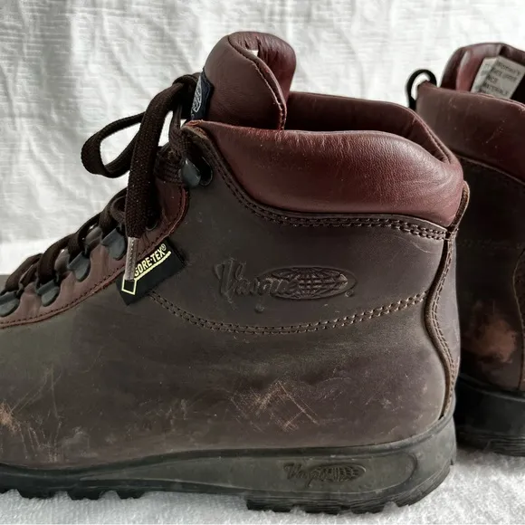 Vasque 7141 Sundowner Skywalk Hiking Backpacking Boot Women 9M Brown Leather GTX