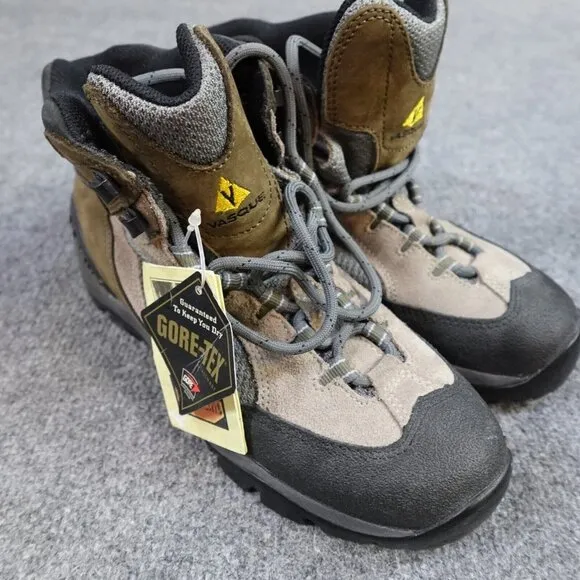 Vasque Womens Hiking Boots 8.5 Beige Vibram Sole GoreTex NEW