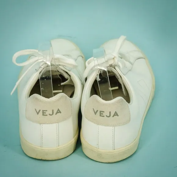 Veja Mens Size 10 Esplar White Leather Lace Up Low Top Leather Sneakers Shoes