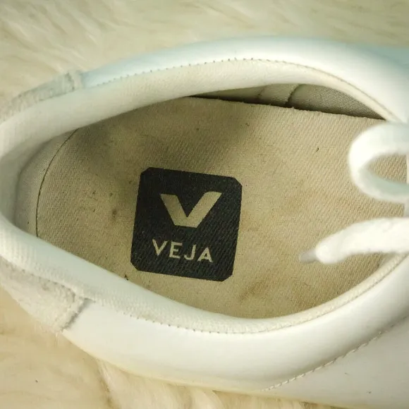 Veja Mens Size 10 Esplar White Leather Lace Up Low Top Leather Sneakers Shoes
