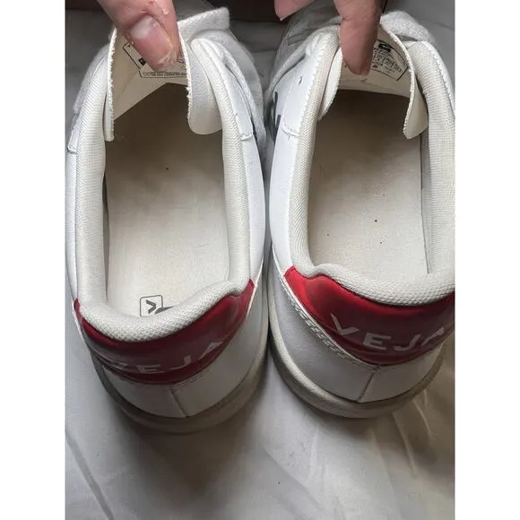 VEJA V-10 Sneakers Womens Size 11 White Red Blue Leather Nautico Pekin with BOX.
