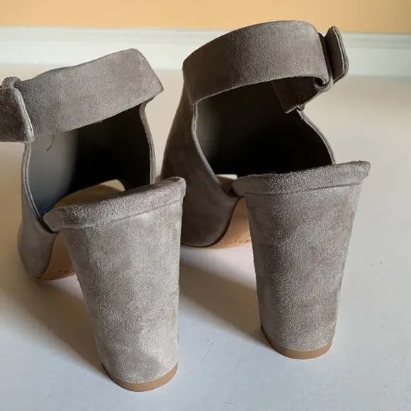 Vince Hartley Slingback Peep Toe Shoes