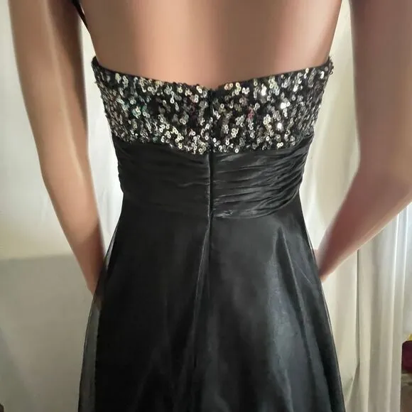 Vintage Dancing Queen USA Gown, Medium, black &amp; sequin sweetheart‎ top, princess