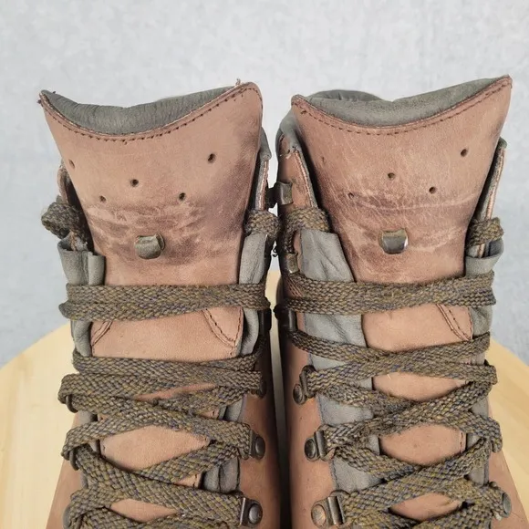 Vintage Lowa Womens Leather Hiking Boots Size US 9.5 Vibram Nubuck Brown