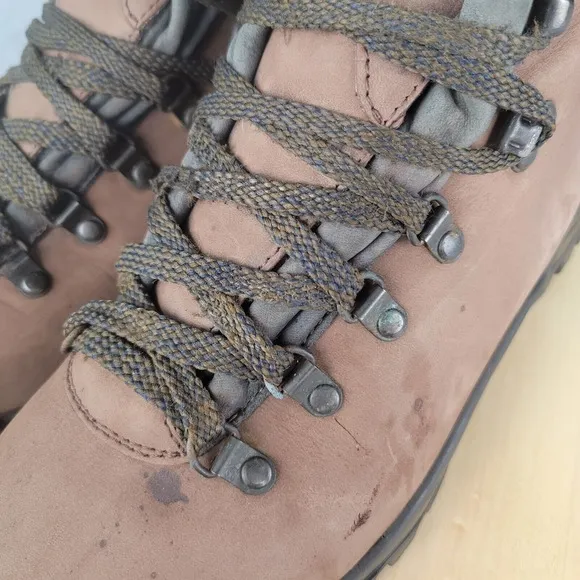 Vintage Lowa Womens Leather Hiking Boots Size US 9.5 Vibram Nubuck Brown