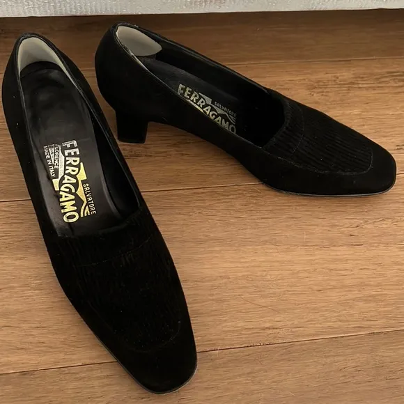 Vintage Salvatore Ferragamo Parma Pump Shoe