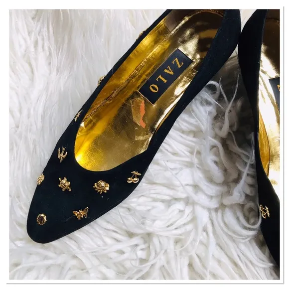 Vintage Zalo Studded Shoes Black Suede Gold Studs Small Heel Size 8.5