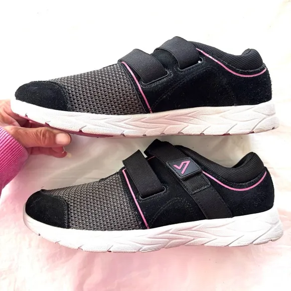 Vionic Ema Women's Black Gray Pink Suede Fitness Sneaker Shoes SZ 7.5 Worn 1X