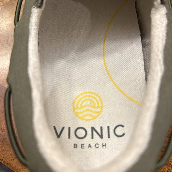 VIONIC men’s Beach Skipper Boat Shoes