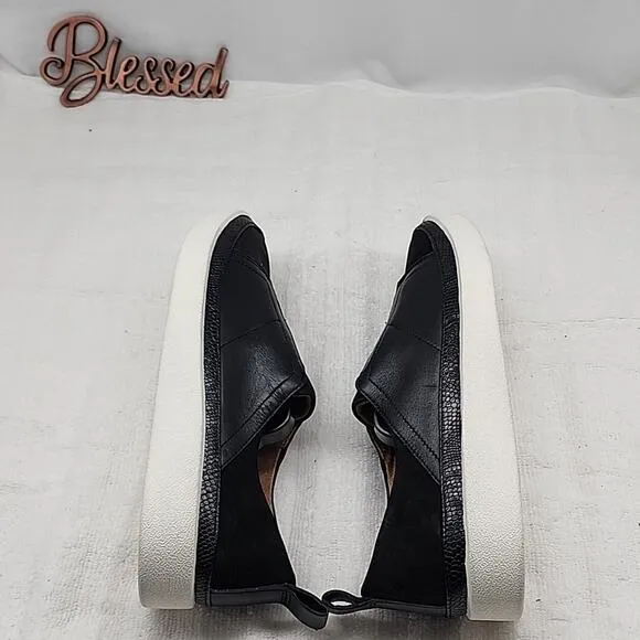 🧸VIONIC🧸 ZINAH WITH MOTION TECHNOLOGY SUPPORT LEATHER 🧸LADIES 6.5🧸NWOB CUTE