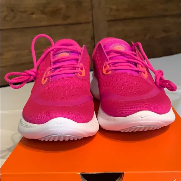 WMNS NIKE JOYRIDE RUN SHOES