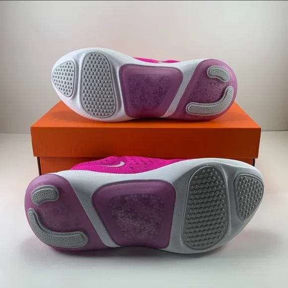 WMNS NIKE JOYRIDE RUN SHOES