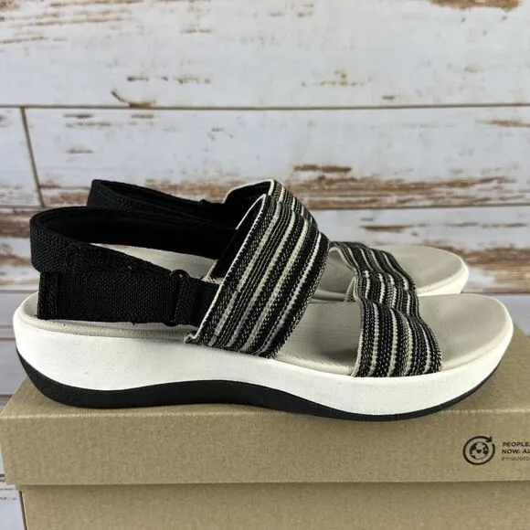 Woman's Sandals Clarks Arla Stroll Size 10