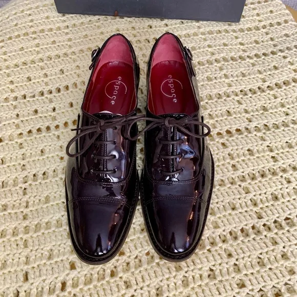 Woman’s Sidony Vernis Khol Ebony Chocolate Patent Leather Dress Shoes