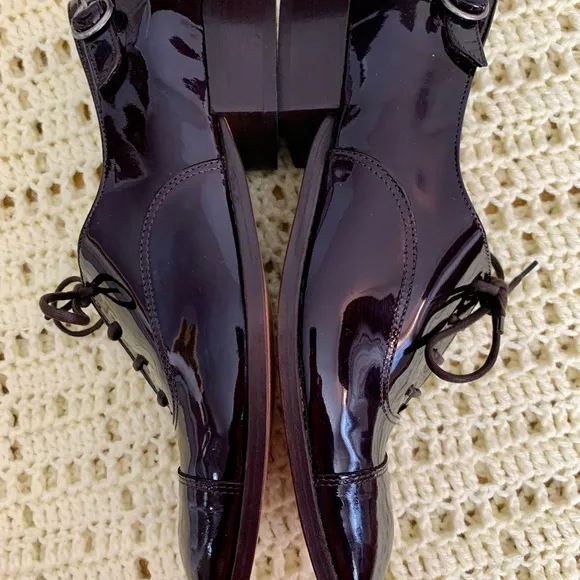 Woman’s Sidony Vernis Khol Ebony Chocolate Patent Leather Dress Shoes