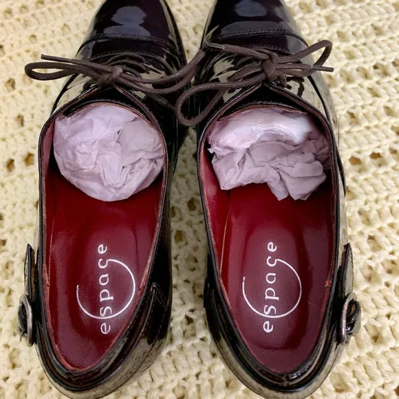 Woman’s Sidony Vernis Khol Ebony Chocolate Patent Leather Dress Shoes