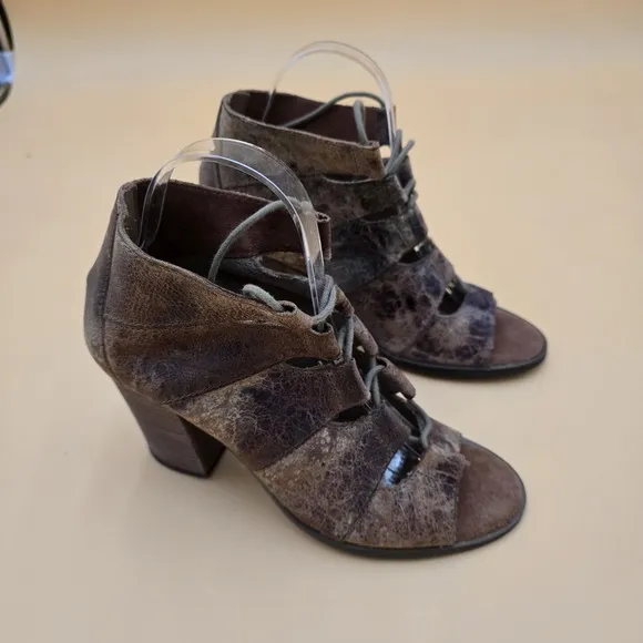 Womens 8.5 Diba True Ankle Sandal Gladiator Style Lace-Up Distressed Leather New
