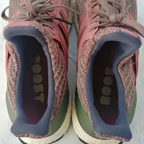 Women’s Adidas Ultra Boost 4.0 Running Shoes 8.5