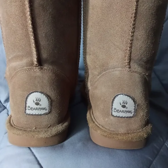 Women's BearPaw Brown Suede Eva Tall Sheepskin Wool Blend Winter Boots Size 10