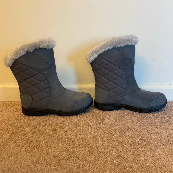 Women’s Columbia Waterproof Winter Boots Size 8