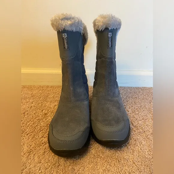 Women’s Columbia Waterproof Winter Boots Size 8