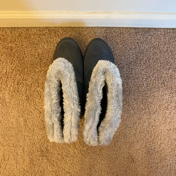 Women’s Columbia Waterproof Winter Boots Size 8