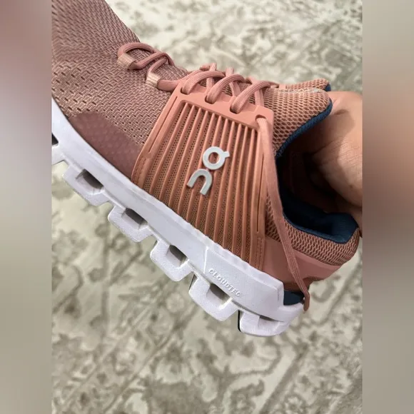 Women's ON Cloud Cloudswift Sneaker Athletic Running Shoes Blush Denim S…