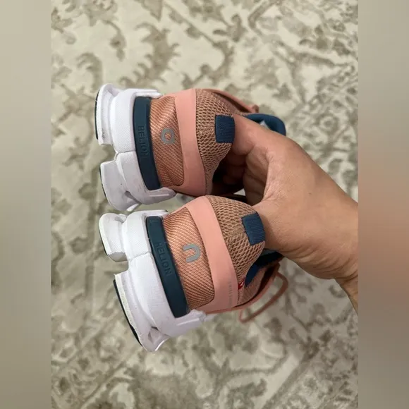 Women's ON Cloud Cloudswift Sneaker Athletic Running Shoes Blush Denim S…