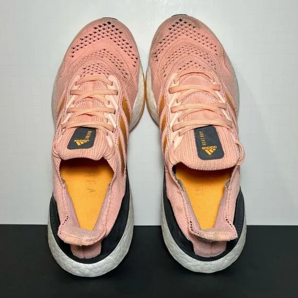 Womens ADIDAS UltraBoost 22 Heat.RDY Flash Orange Athletic Shoes / Size 8.5