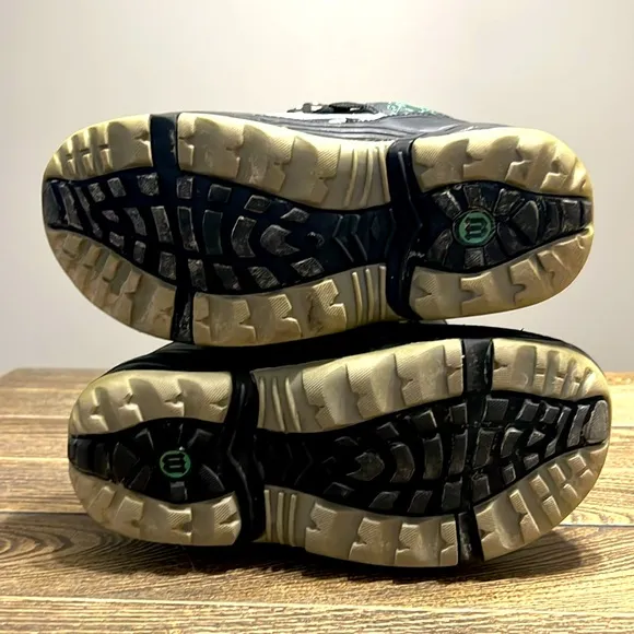 World Industries Camouflage Snowboard Boots
