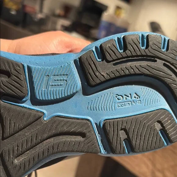 Worn 3 Times- Brooks Ghost 15 Men's Running Shoes - Black and Blue DNA Loft V2