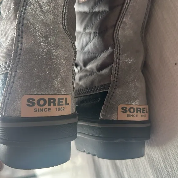 Youth Sorel Joan of Arc winter boots