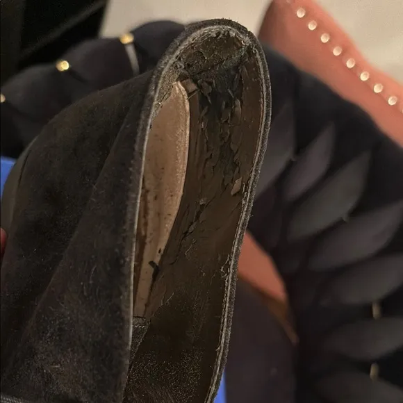 Yves Saint Laurent Black Suede womens 7 Shoes