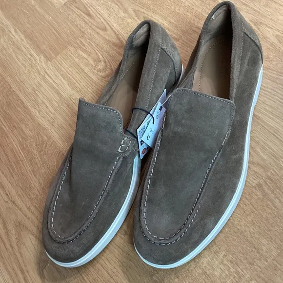 ZARA Suede Men’s Moccasin shoes 👞 New with 🏷